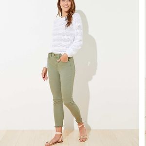 Loft - Frayed Cropped Skinny Jeans
